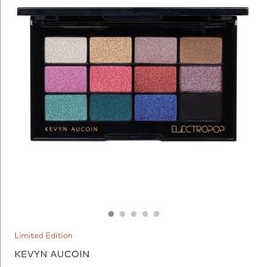 Electropop palette Kevyn Aucoin